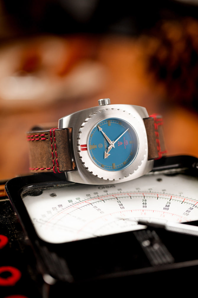 blue dial watch 