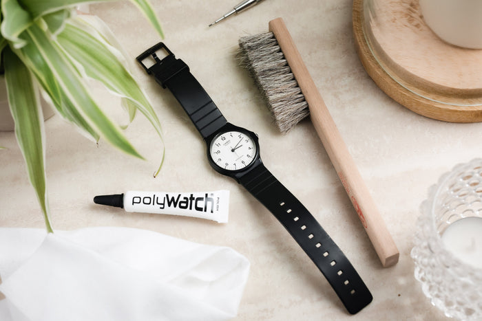 can you fix scratched watch glass? 