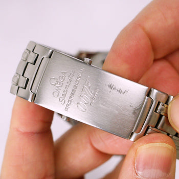 A scratch Omega Seamaster 007 Casino Royale Clasp