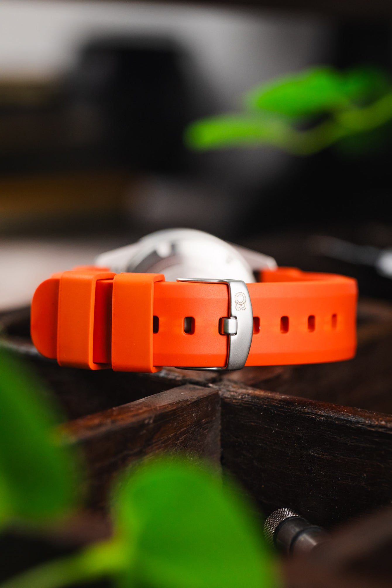 Bonetto Cinturini 317 Premium Rubber Watch Strap in ORANGE