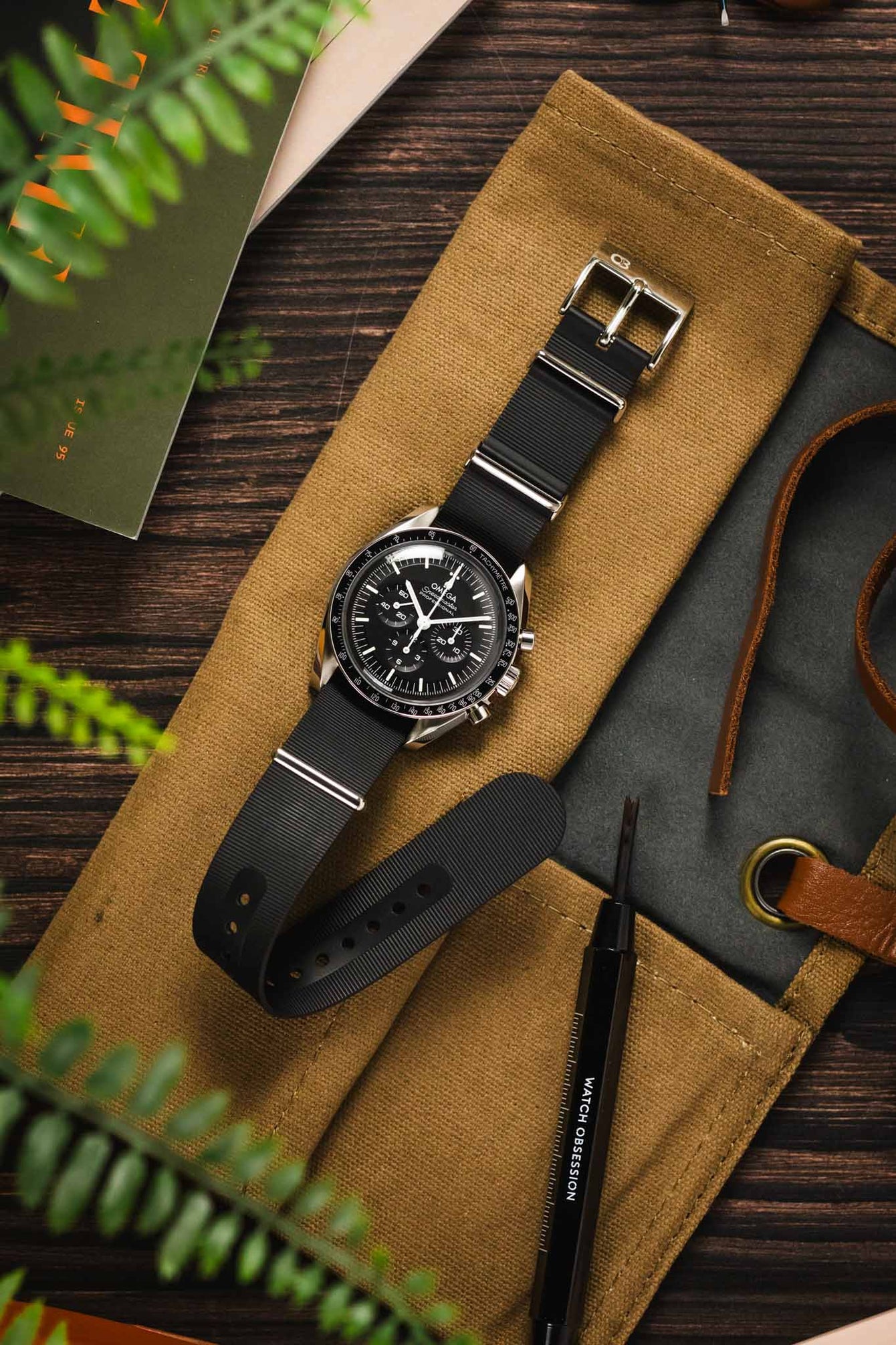 Bonetto Cinturini 328 Premium Rubber One-Piece Watch Strap in BLACK