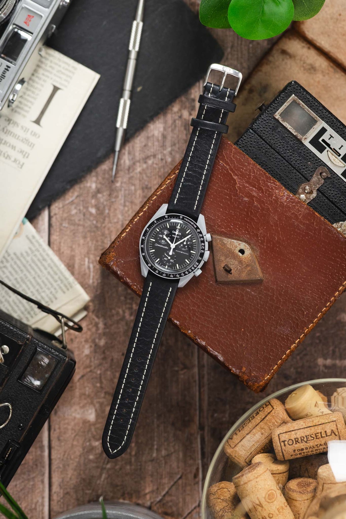 Di-Modell MONTANA Leather Sport Watch Strap in BLACK