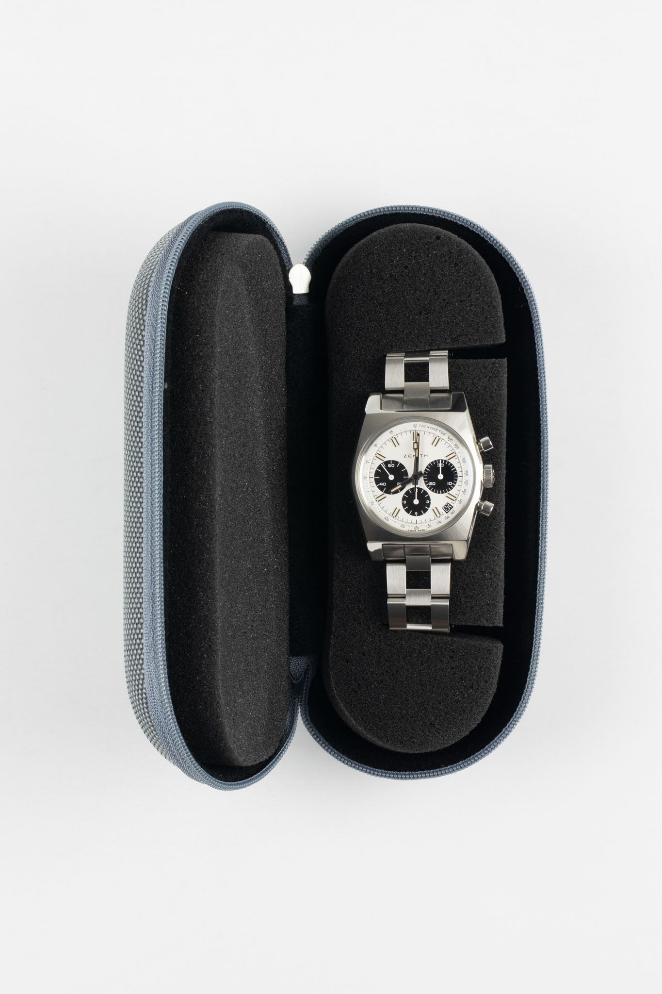 Caref watch hotsell