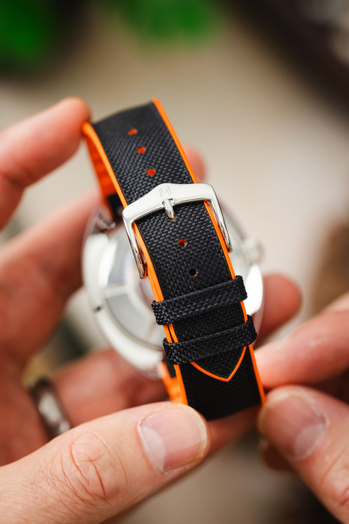 Hirsch ARNE Sailcloth Effect Performance Watch Strap - BLACK/ORANGE