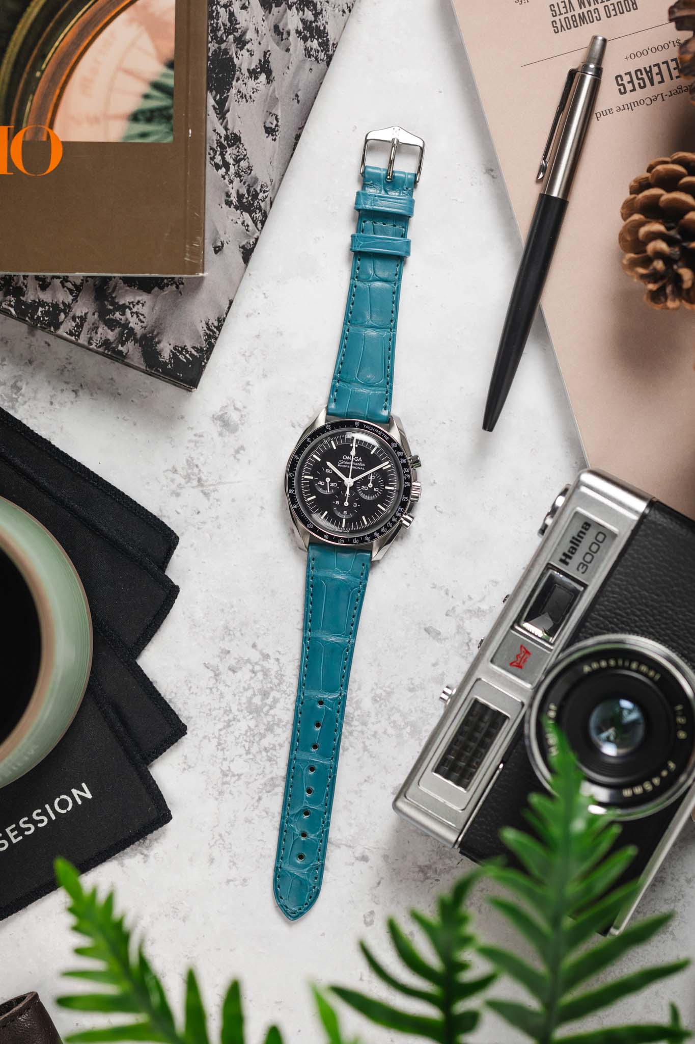 ヒルシュ HIRSCH アリゲーター 19mm LONDON ターコイズ Hirsch London Leather Watch Strap | Matt Turquoise – Watch Obsession