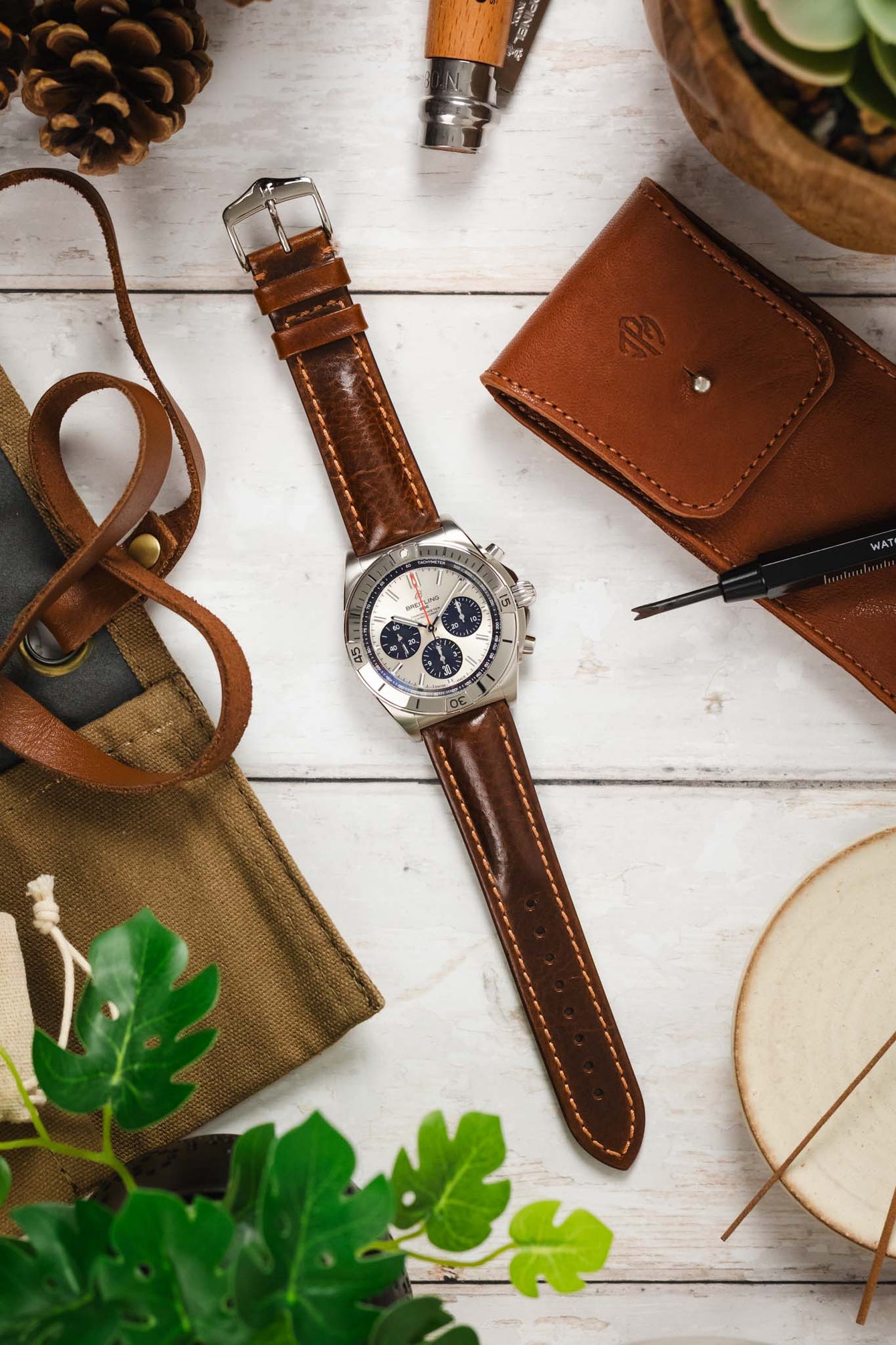 Hirsch LUCCA Tuscan Leather Watch Strap in GOLD BROWN