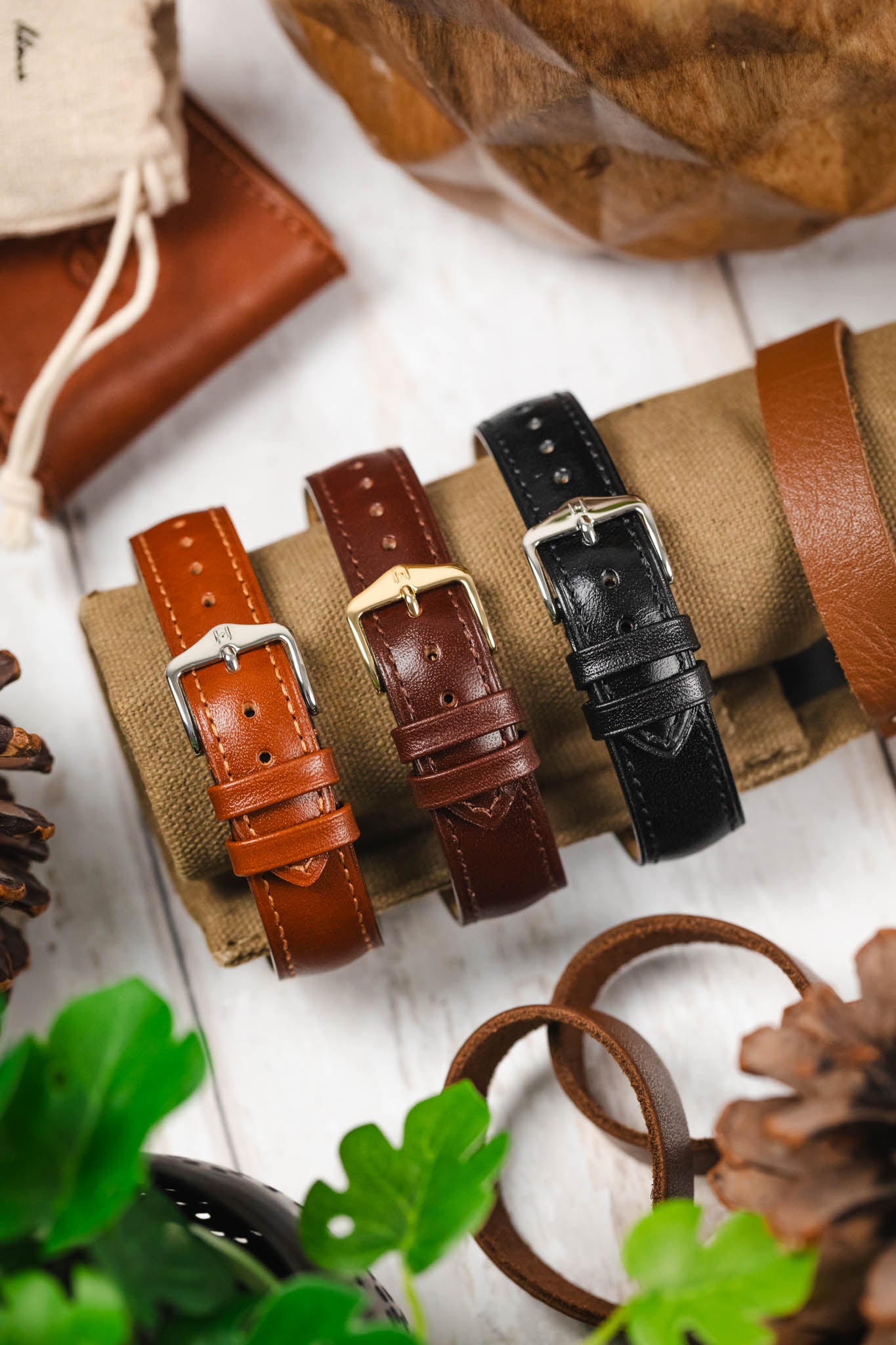 絶版！ SENSE センス 2019年 8月 TENDERLOIN WTAPS Hirsch Siena Tuscan Leather Watch Strap | Brown | WatchObsession