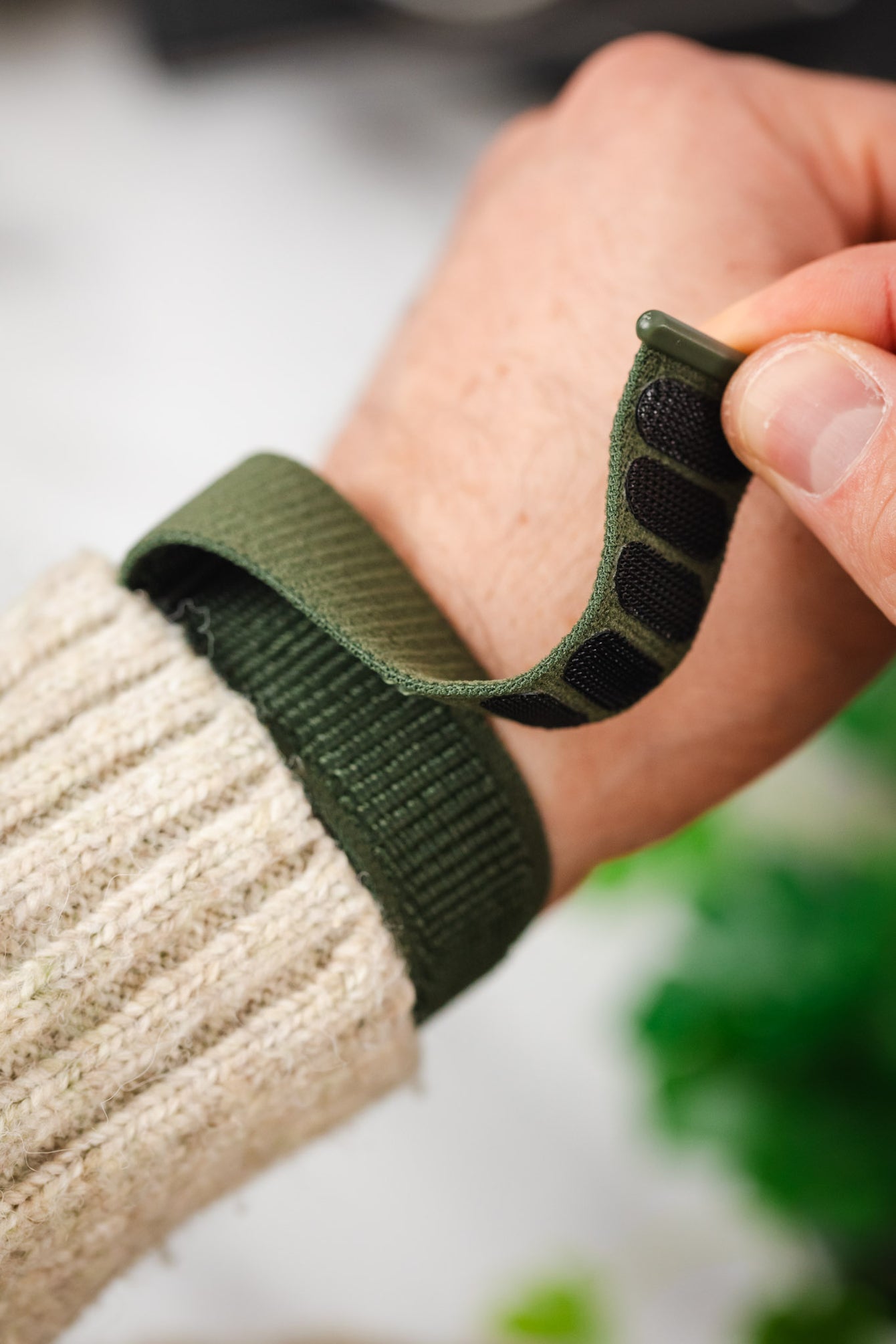 Hirsch VOCEM Fabric Watch Strap in GREEN