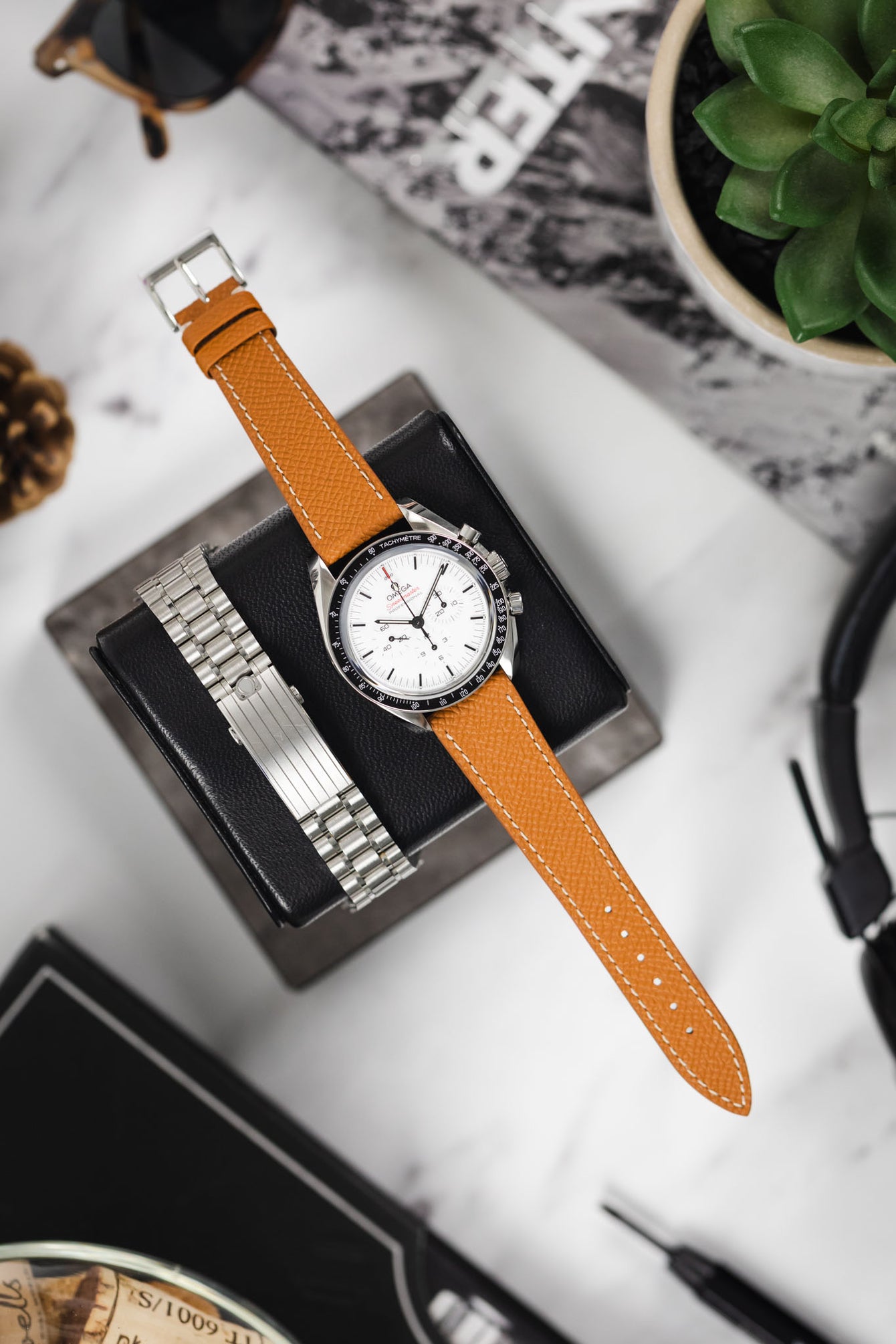 Flat Epsom Calfskin Watch Strap in Cognac