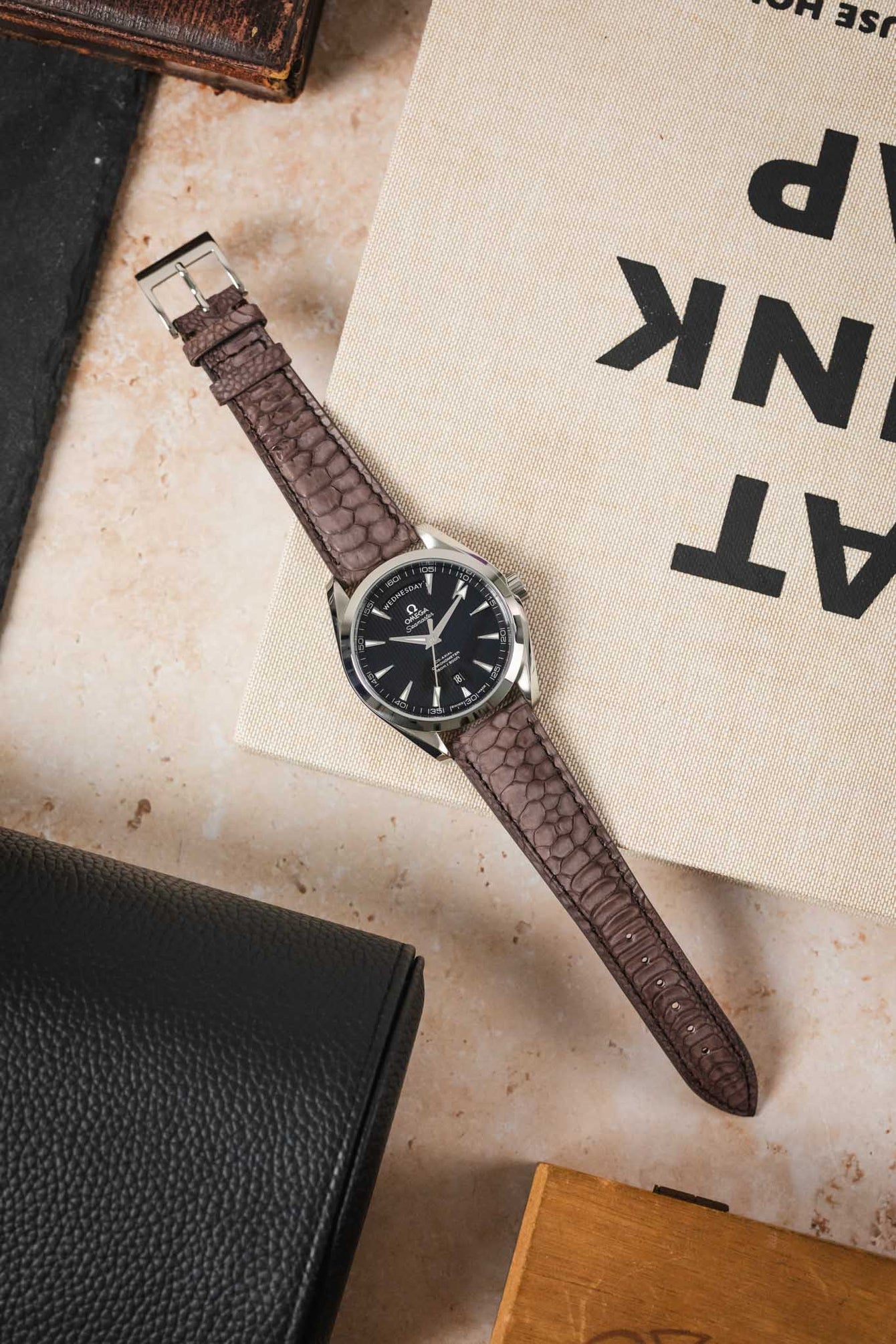 Classic Gallo Leather Watch Strap in Matte Vintage Brown