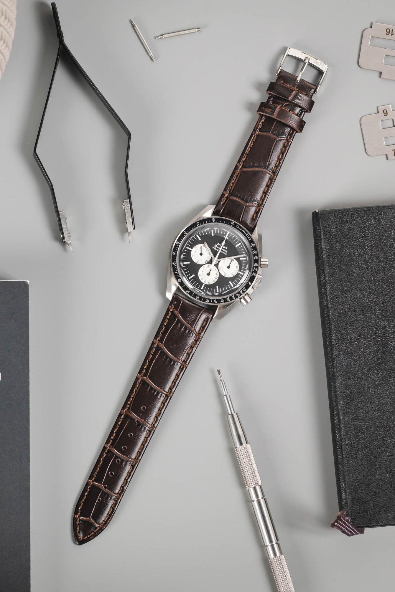 Morellato BOLLE Alligator-Embossed Calfskin Leather Watch Strap in BROWN