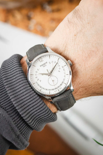 Morellato SOCCER Alligator-Embossed Calfskin Leather Watch Strap in GREY