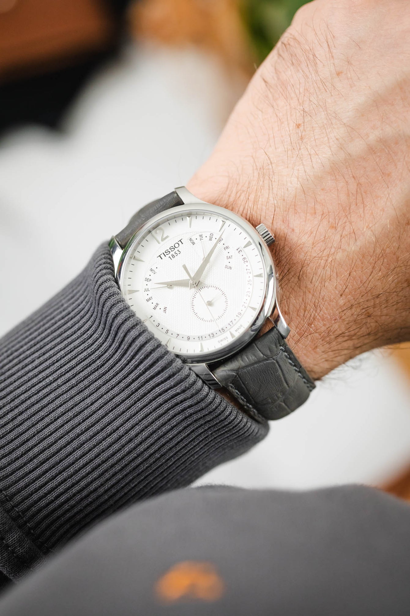 Morellato SOCCER Alligator-Embossed Calfskin Leather Watch Strap in GREY