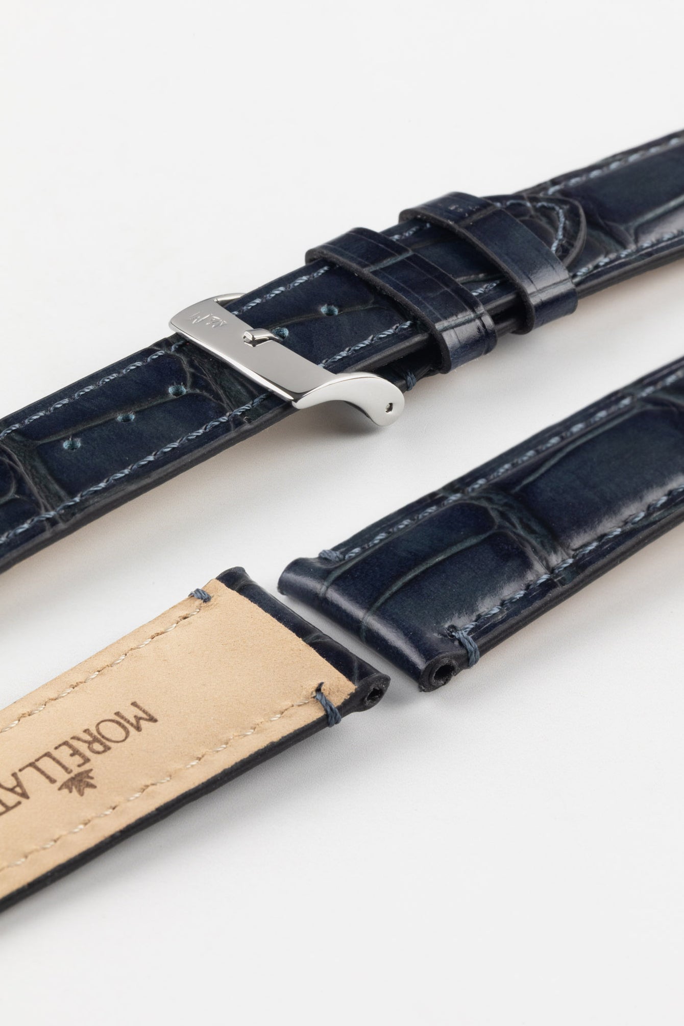 Close-up of the blue Morellato Tiepolo watch strap, highlighting the crocodile-embossed leather. Perfect for upgrading your watch's look.