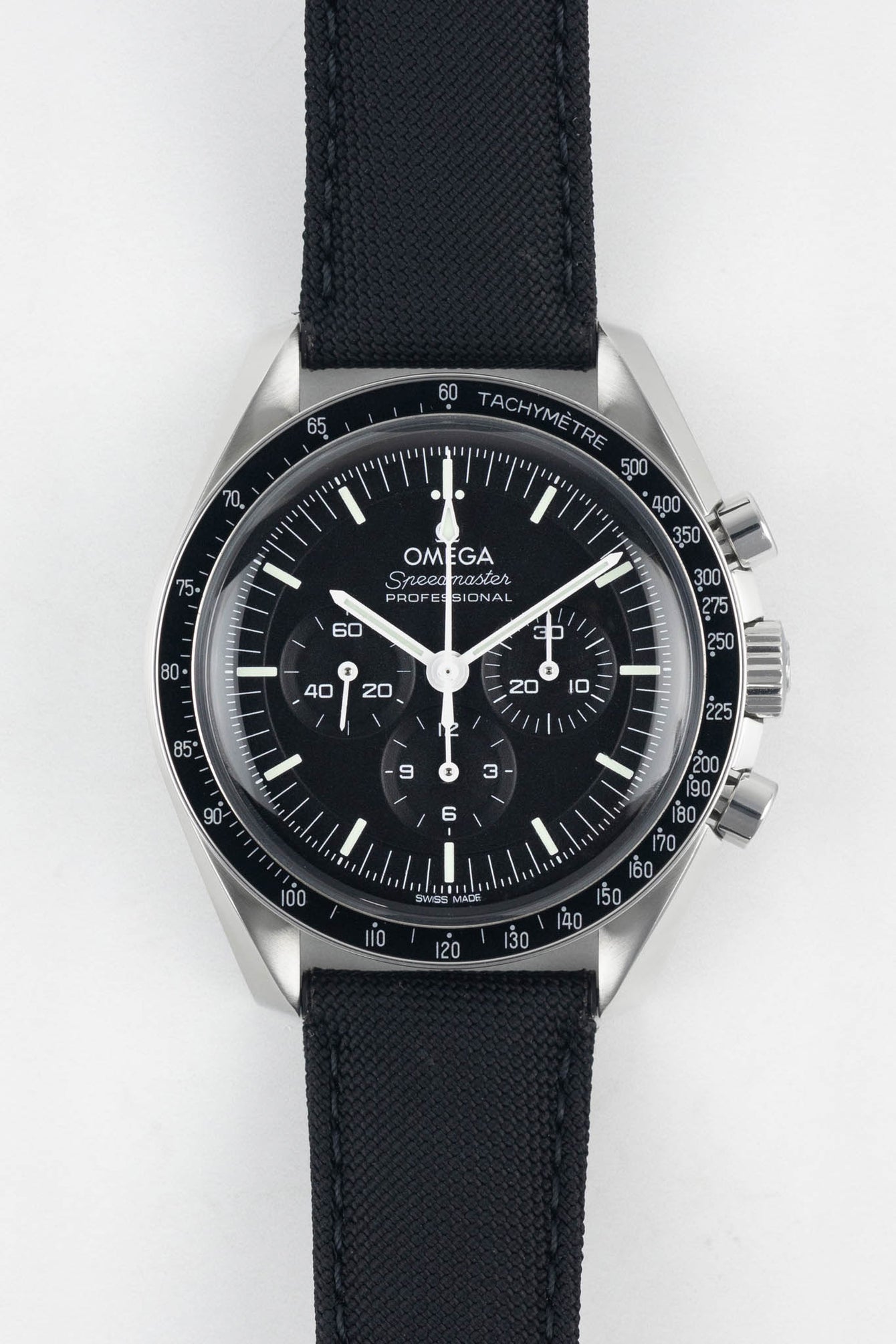 OMEGA Speedmaster Professional Moonwatch 42mm - Black Hesalite Dial