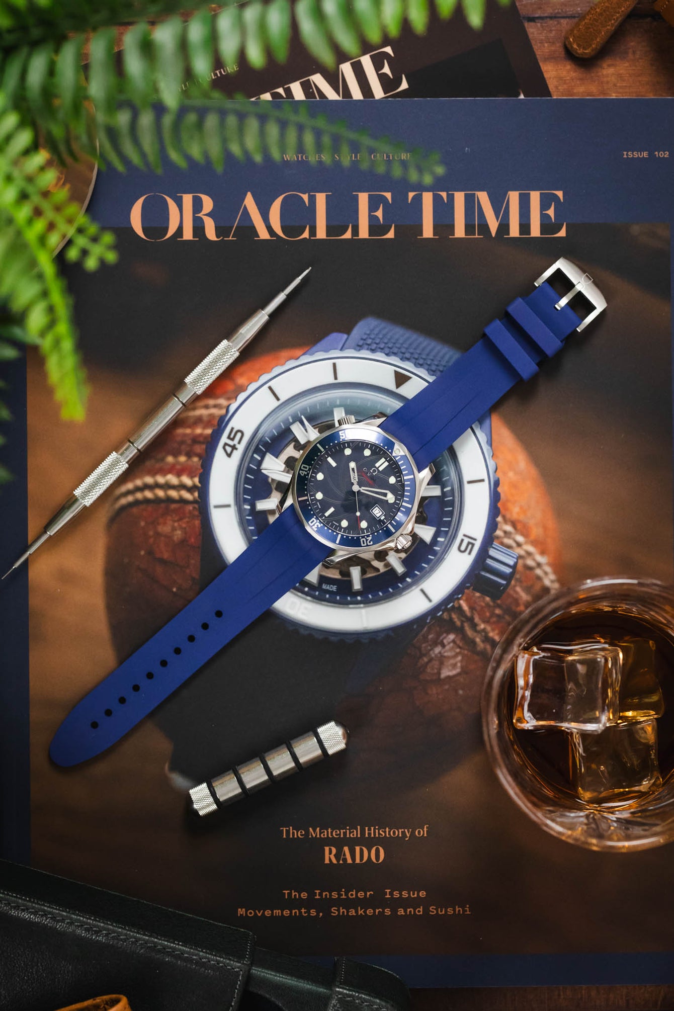 VANGUARD Curved-End Integrated Rubber Watch Strap for Omega Seamaster / Railmaster in BLUE