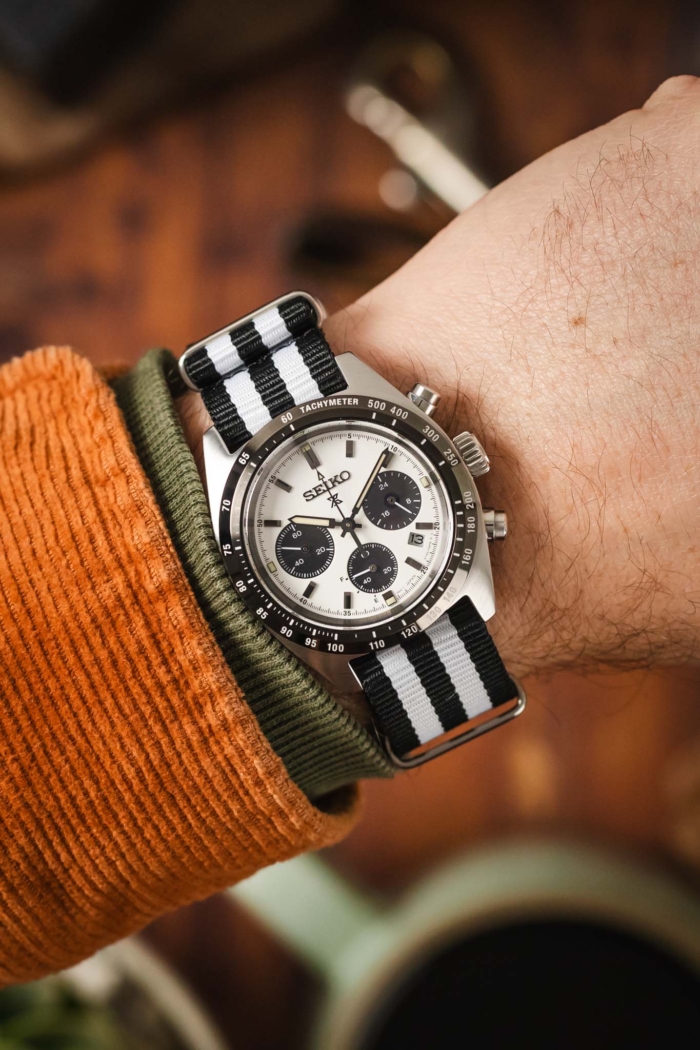 White dial watch nato strap 2025