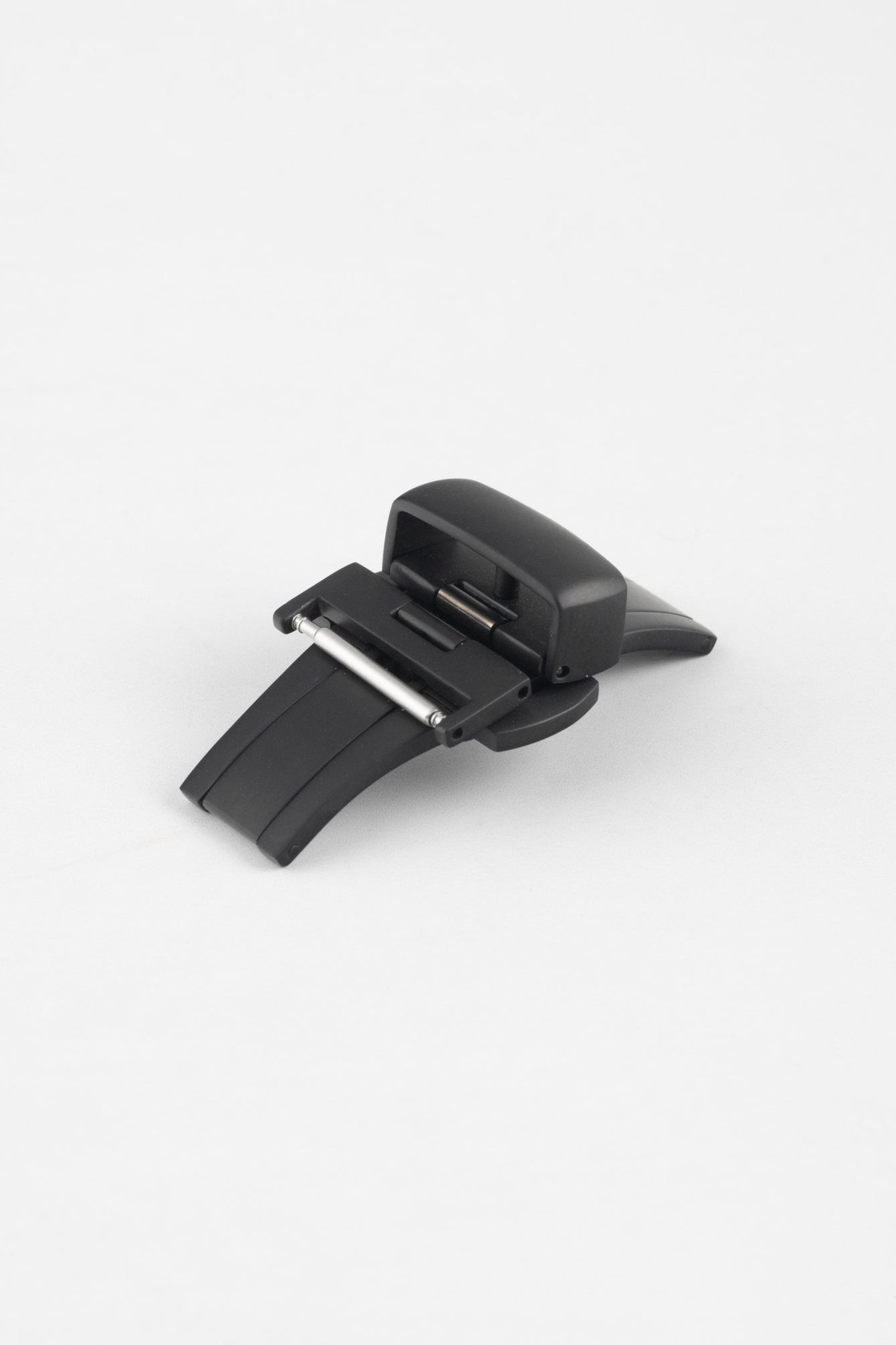 PUSH-BUTTON Deployment Clasp in PVD BLACK
