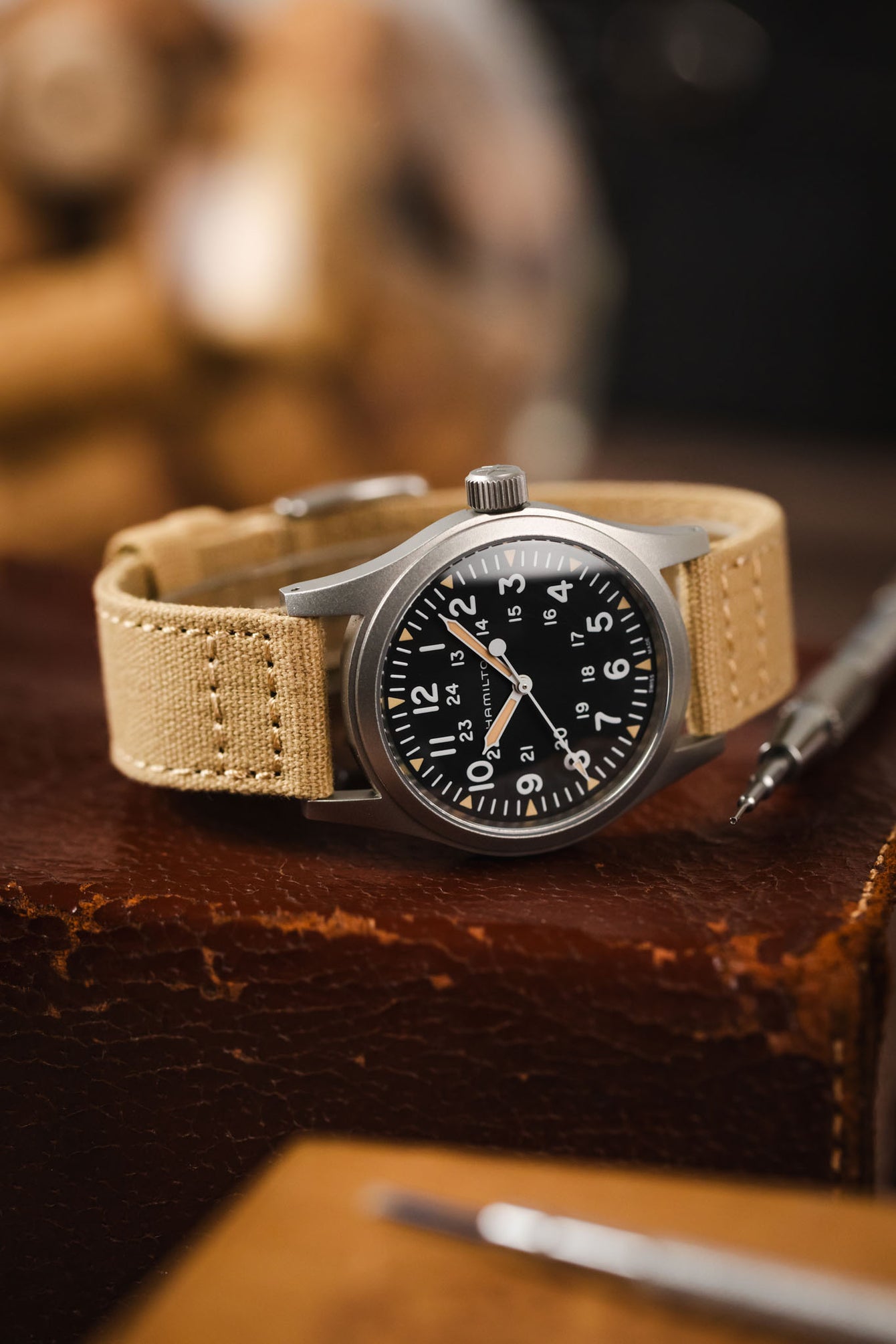 Quick-Release Canvas Watch Strap in KHAKI