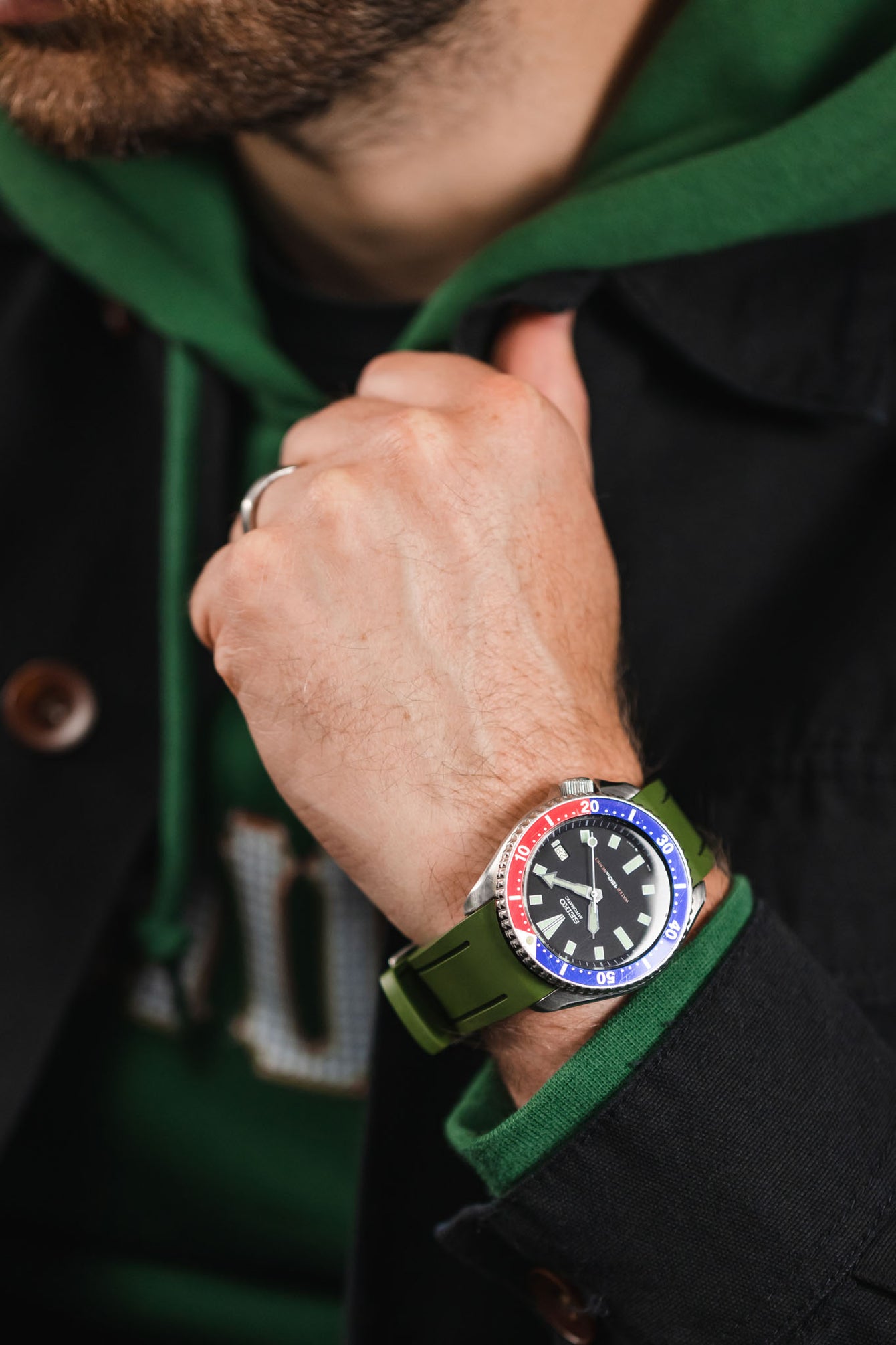 CRAFTER BLUE CB05 Rubber Watch Strap for Seiko SKX Series – GREEN with Steel Keeper