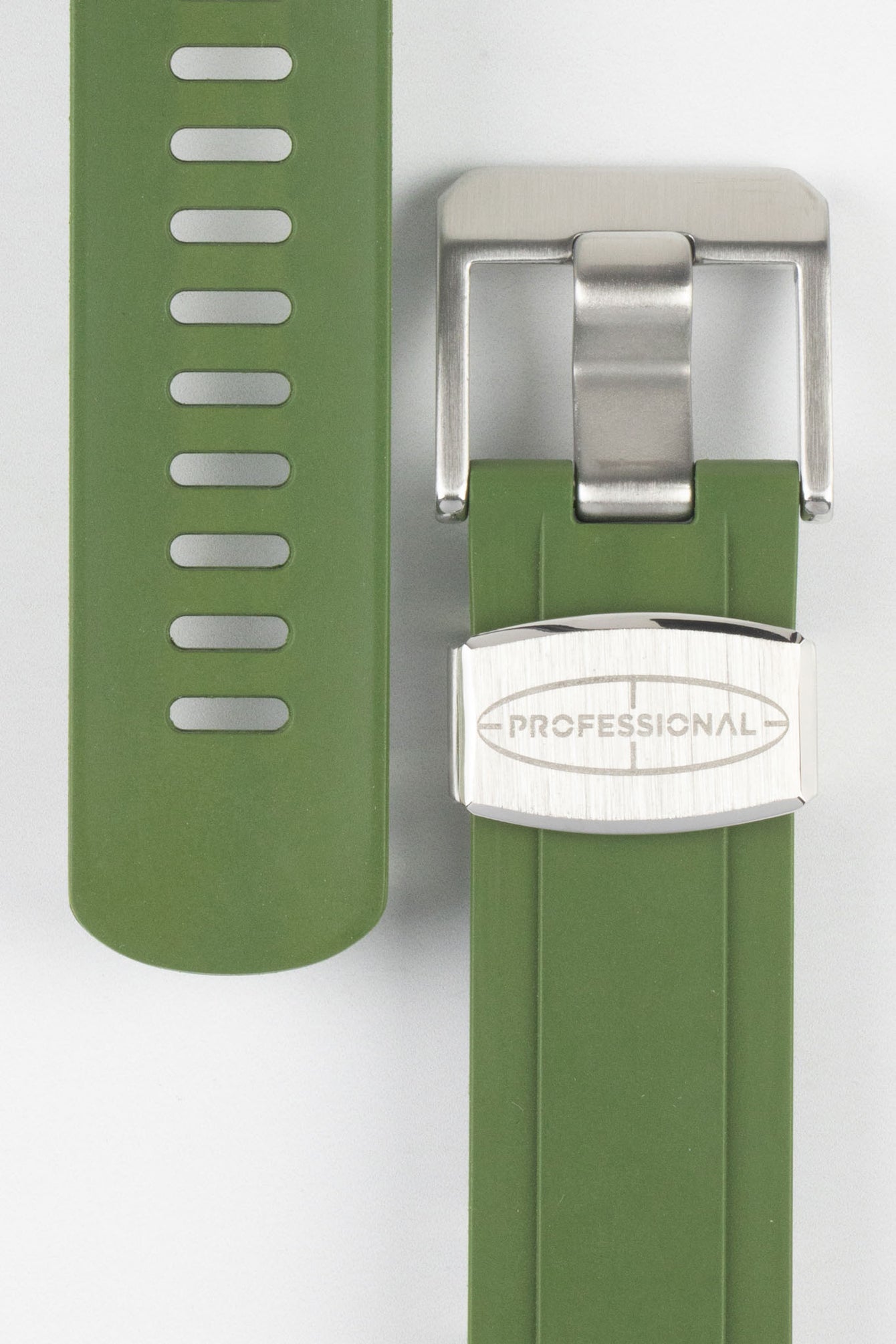 CRAFTER BLUE CB13 Rubber Watch Strap for Seiko MM200 Series – GREEN with Rubber Keepers