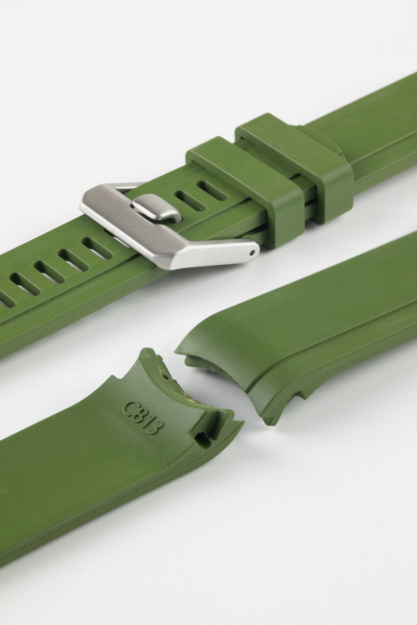 CRAFTER BLUE CB13 Rubber Watch Strap for Seiko MM200 Series – GREEN with Rubber Keepers