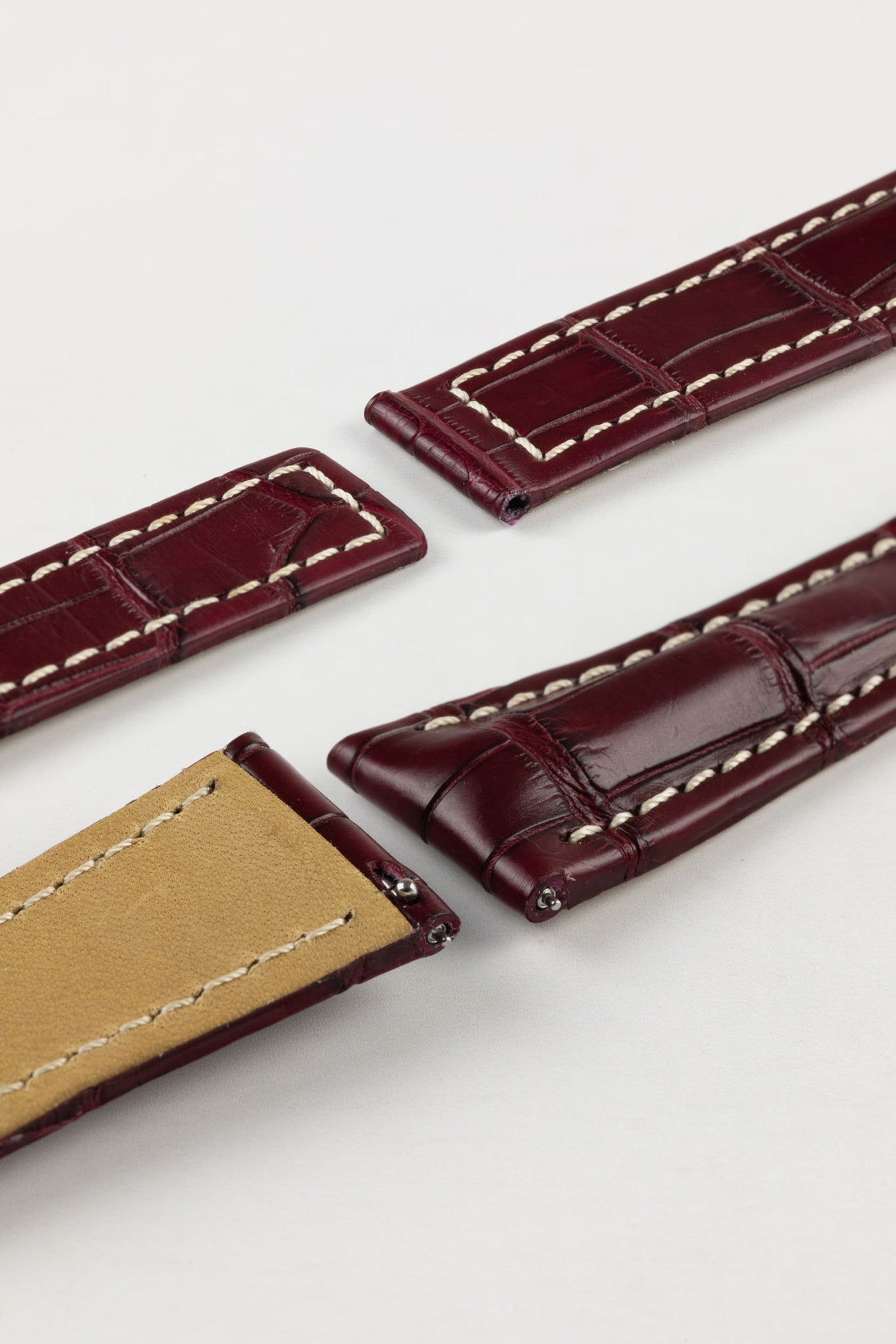Hirsch NAVIGATOR Alligator Deployment Watch Strap in BURGUNDY