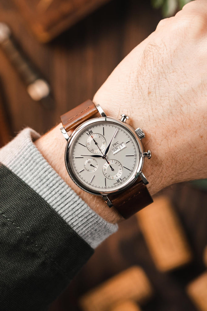 JPM Italian Vintage Leather Watch Strap with Tonal Stitch in DISTRESSED BROWN