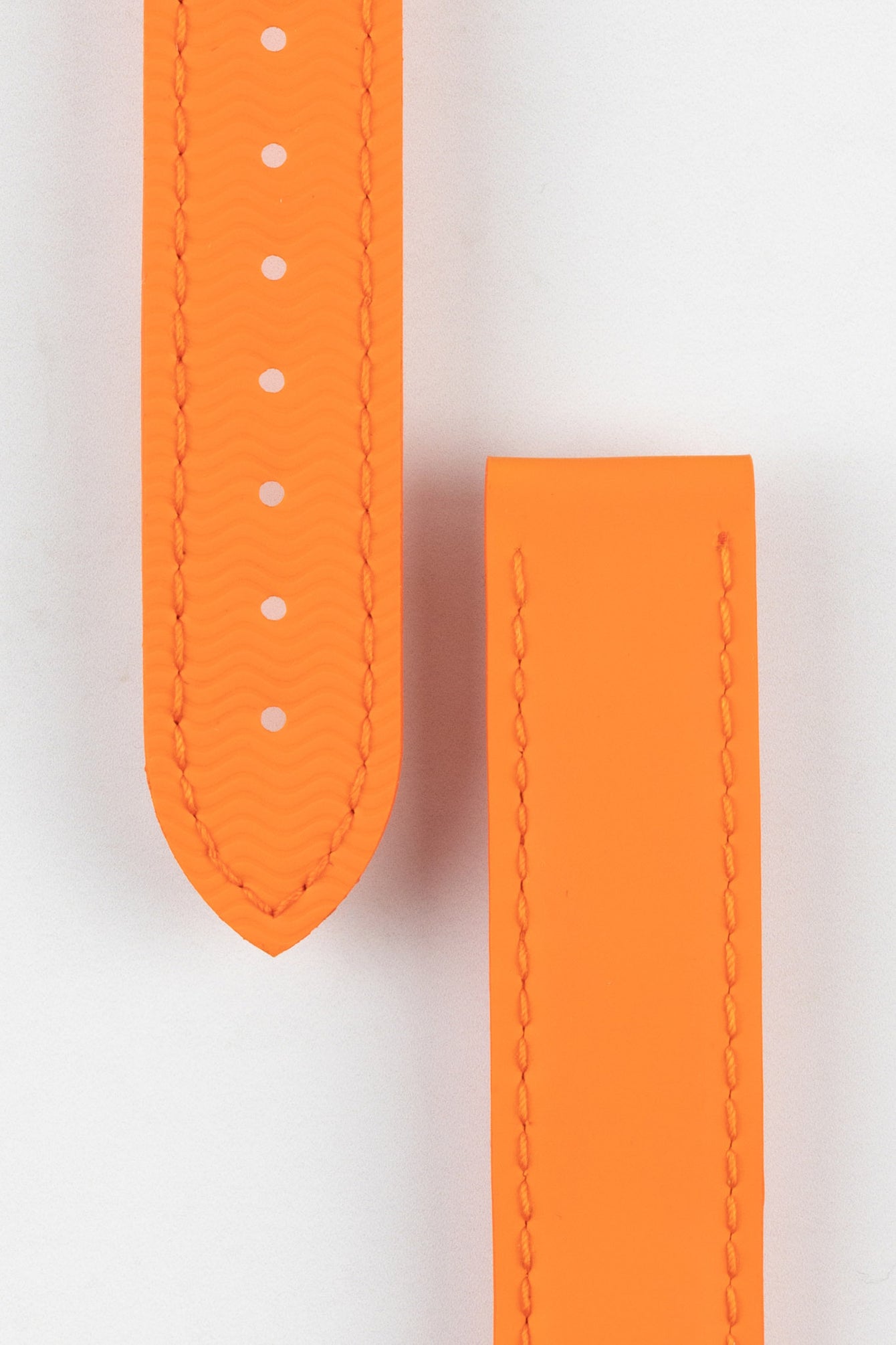 OMEGA 98000337 Planet Ocean 18mm Deployment Rubber Watch Strap in ORANGE