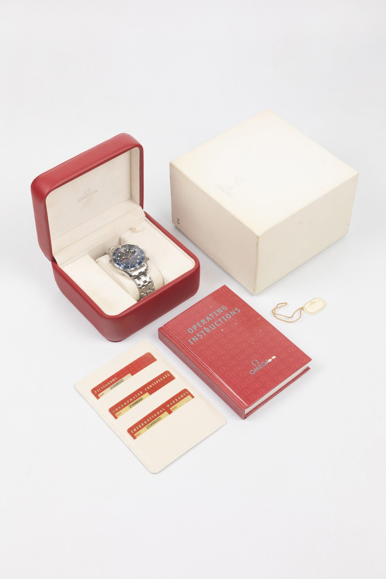 OMEGA Seamaster Chrono Diver 300m  - Blue
