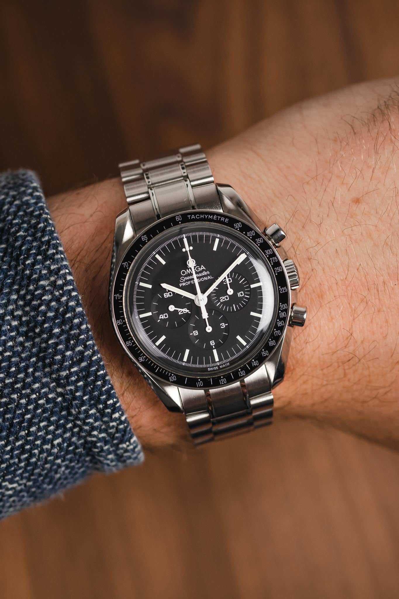 OMEGA 3570.50.00 Speedmaster Professional 42mm Moonwatch Hesalite Crystal