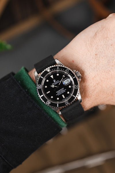 Pebro BARBOUR Waxed Calfskin Leather Watch Strap in BLACK