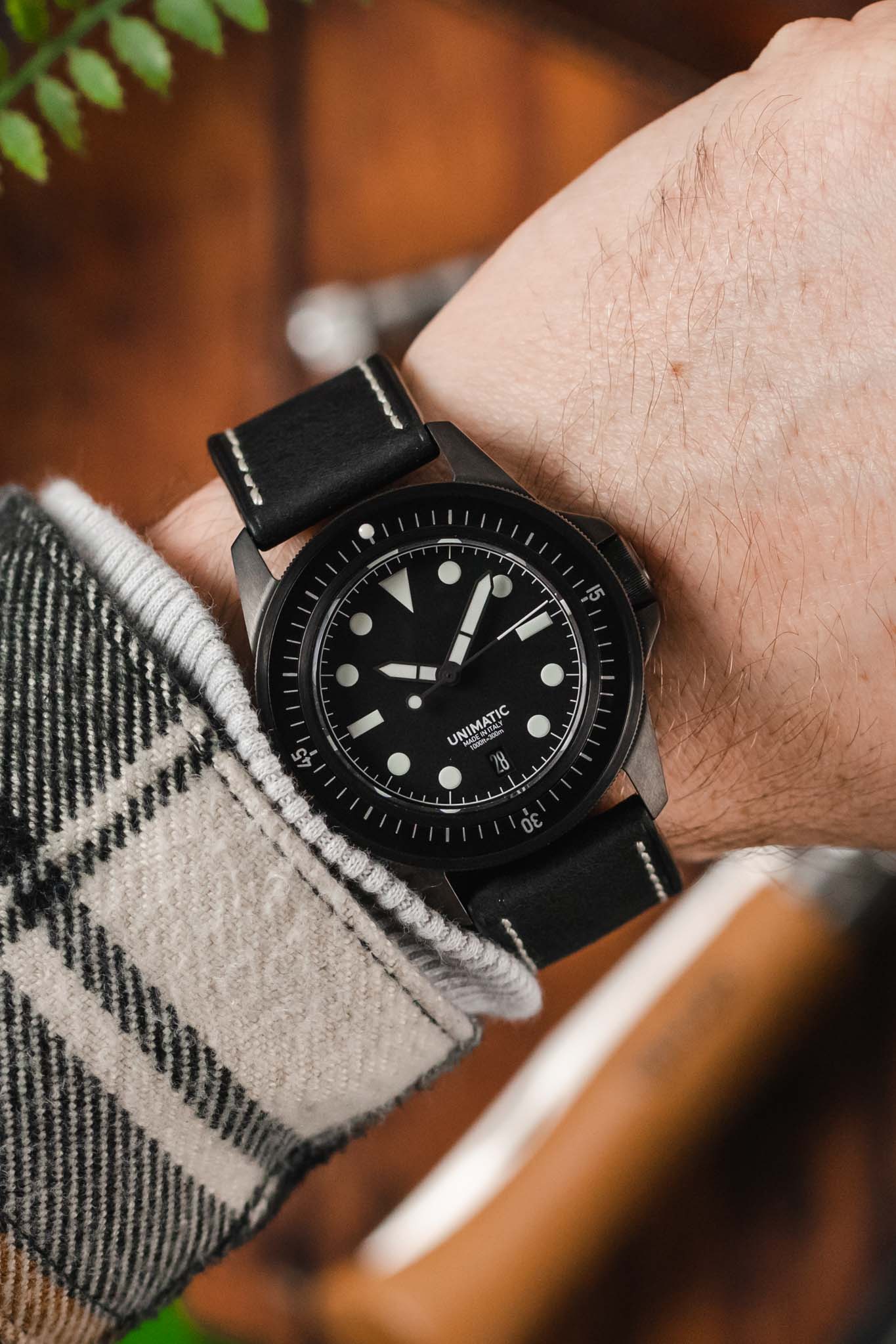 RIOS1931 Oxford Vintage Watch Strap in BLACK | WatchObsession