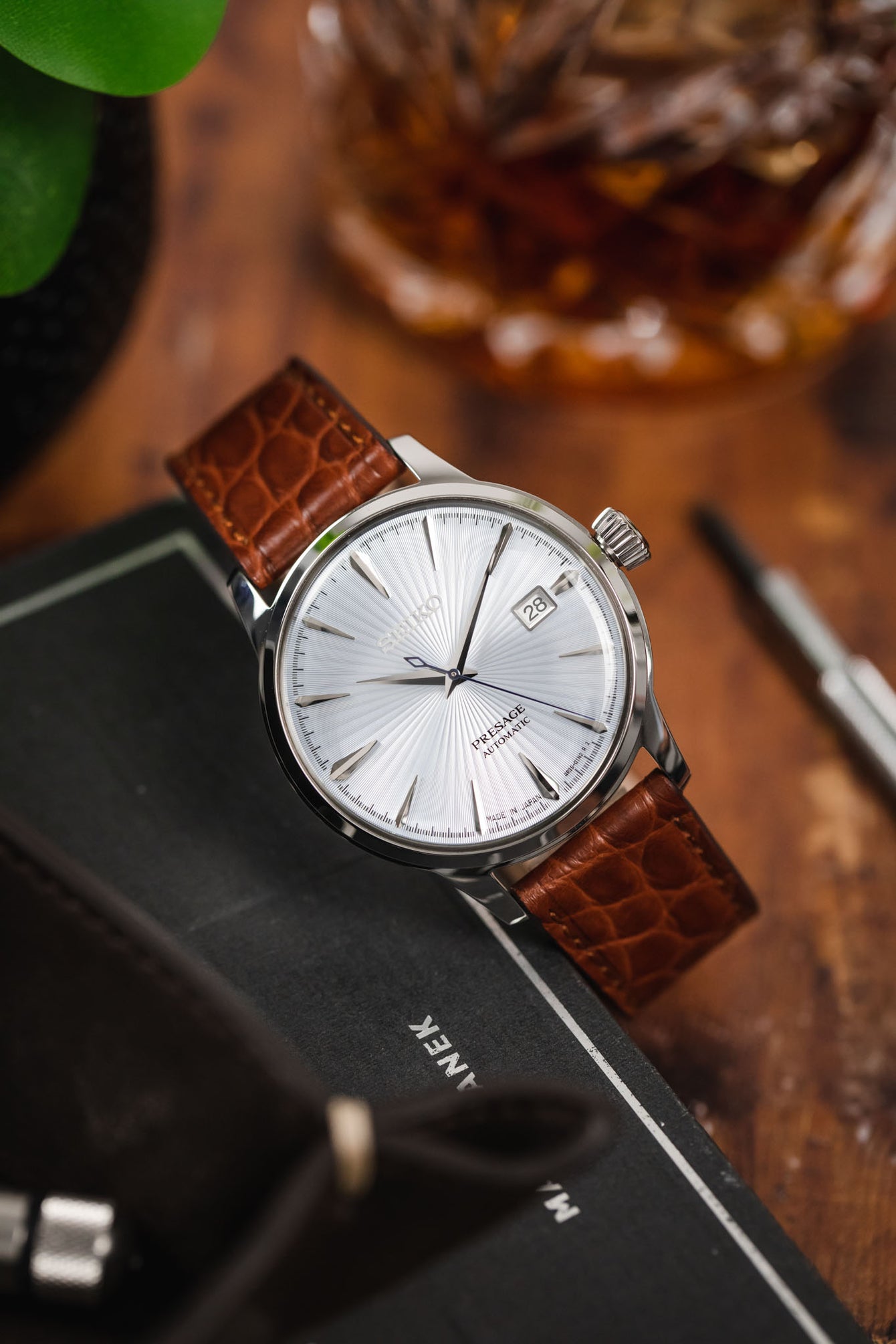 RIOS1931 PRESTIGE Genuine Alligator Flank Watch Strap in MAHOGANY