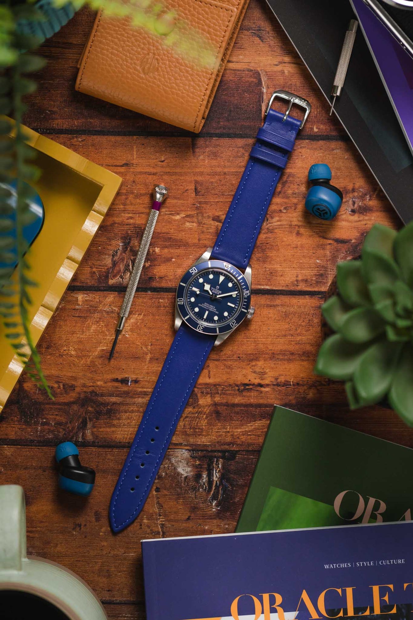 RIOS1931 TOSCANA Square-Padded Calfskin Leather Watch Strap in ROYAL BLUE