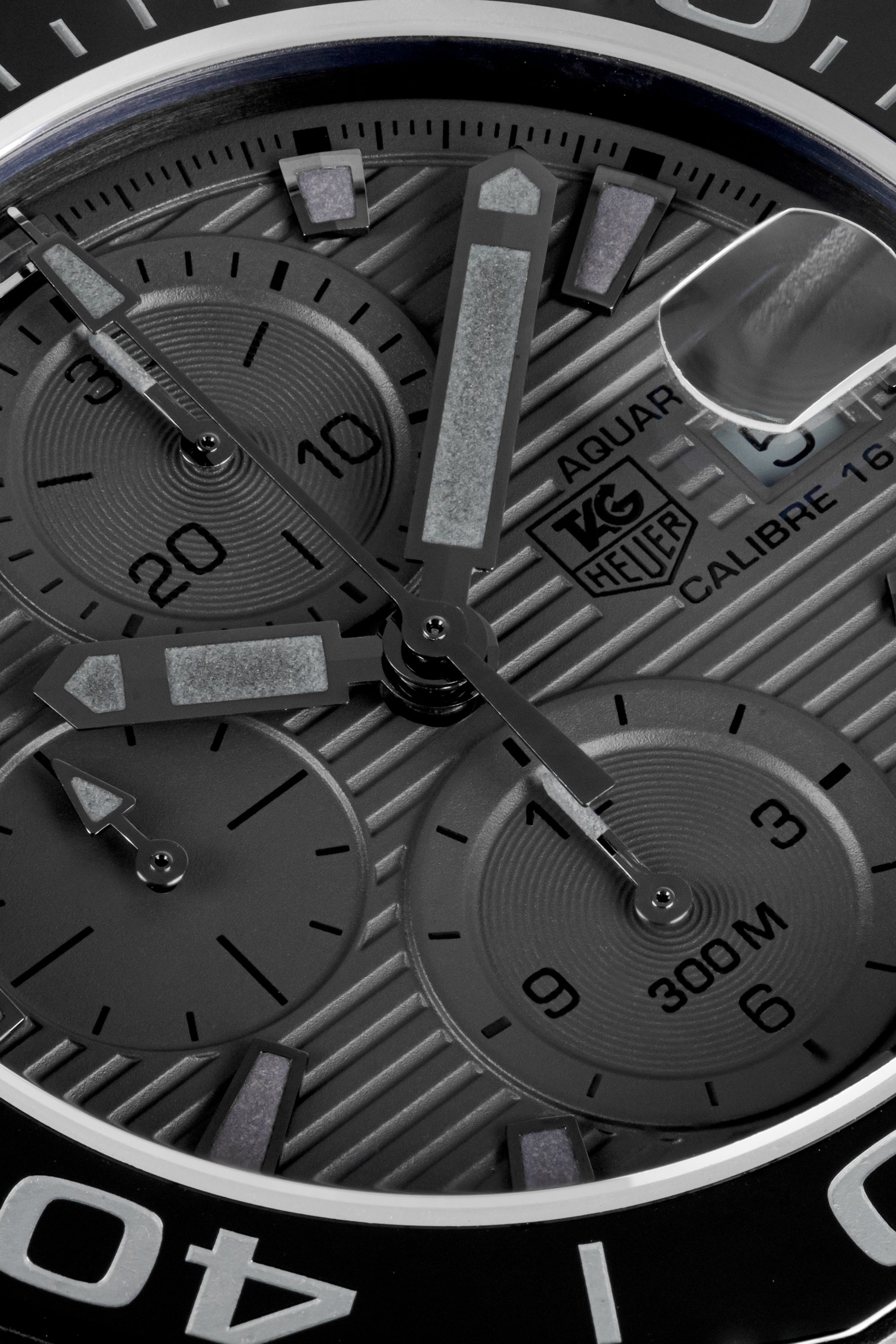 TAG HEUER Aquaracer 300m Black Phantom 43mm Titanium