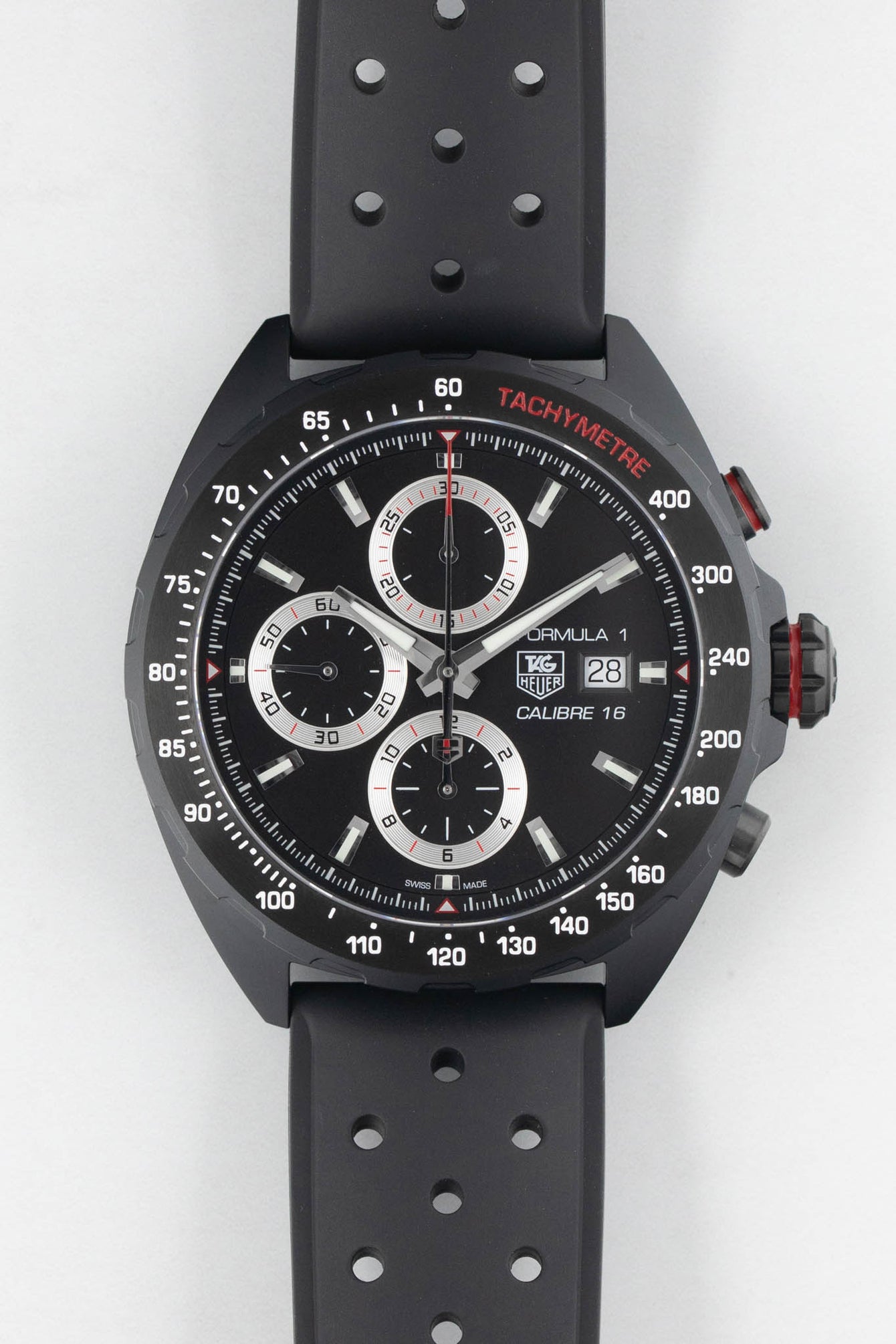 tag heuer formula 1 black chronograph