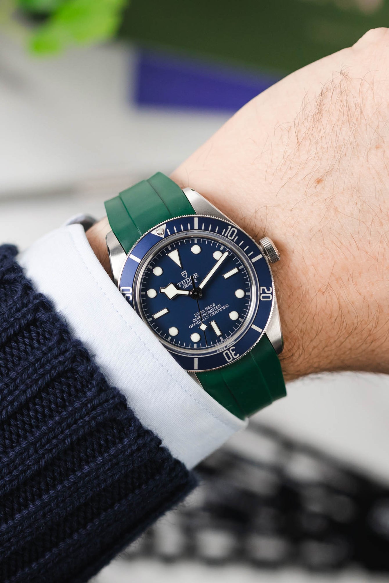 VANGUARD Integrated Rubber Watch Strap for Tudor Black Bay 58 in GREEN